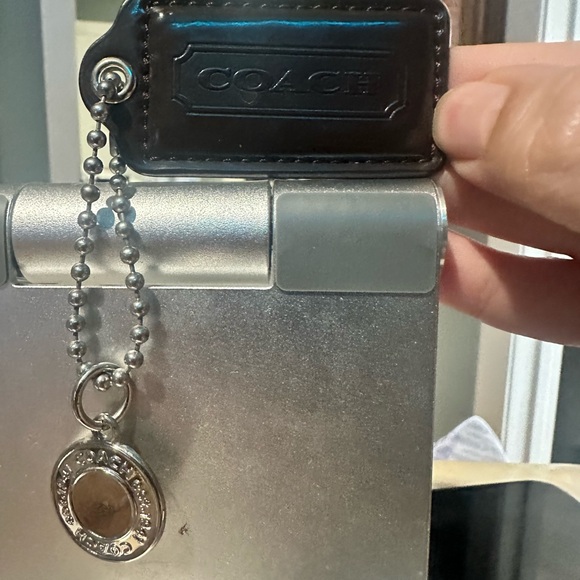 Vintage Coach nickel charm - Picture 4 of 4